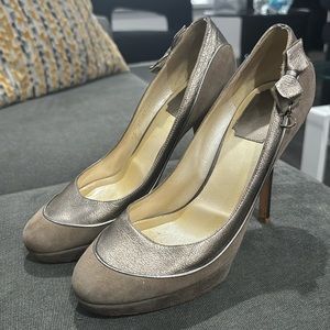 Christian Dior suede pumps